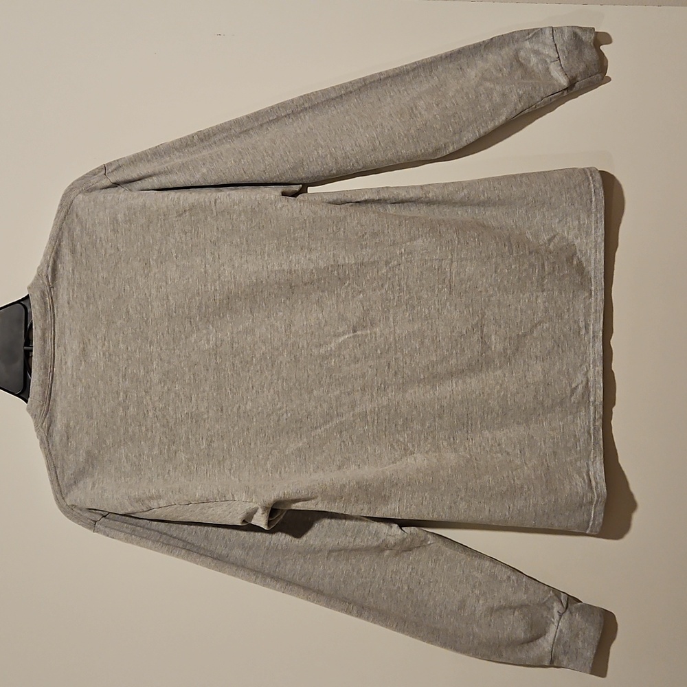 WDW 2020 Gray, long sleeve character graphic T-shirt Med. Pluto Goofy Donald MM - Picture 3 of 7
